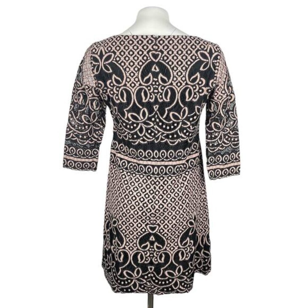 ELIZA J Lace Overlay Cocktail Sheath Dress Sz 4 Nude Pink Black - Picture 3 of 4